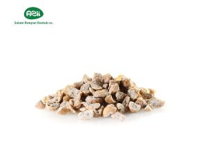 90 1 1 300x240 - Organic Chopped Figs: Iran's Ready-to-Use Superfood Export